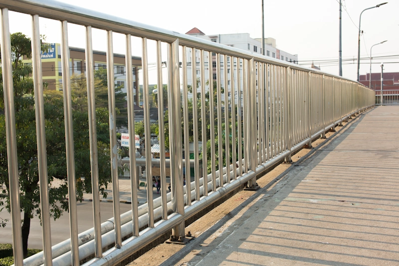 Pagar Balkon Minimalis Stainless Steel